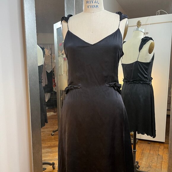 CHELSEA FLOWER BLACK SILK DRESS, SIZE M - Picture 1 of 9